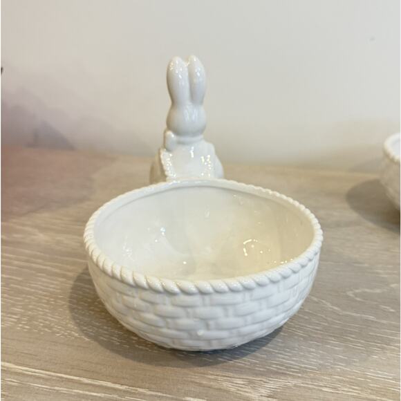 White Ceramic Bunny Bowl Easter Farmhouse Candy Trinket Dish Happy Easter NWOT - Picture 4 of 9